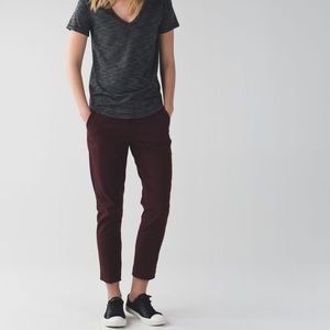 LULULEMON & Go City Trek Trouser Pants Sz 8